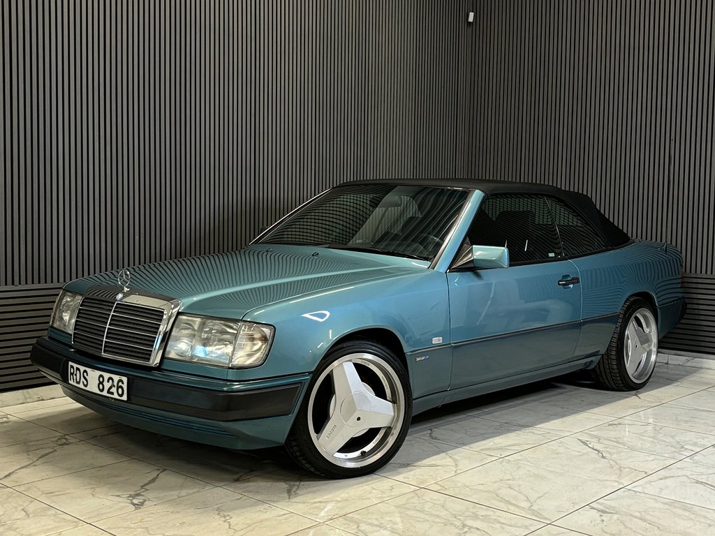 Mercedes-Benz E 1993