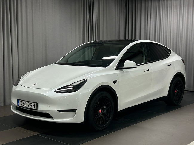 Tesla Model Y 2021