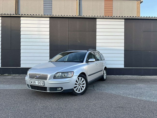 Volvo V50 2004