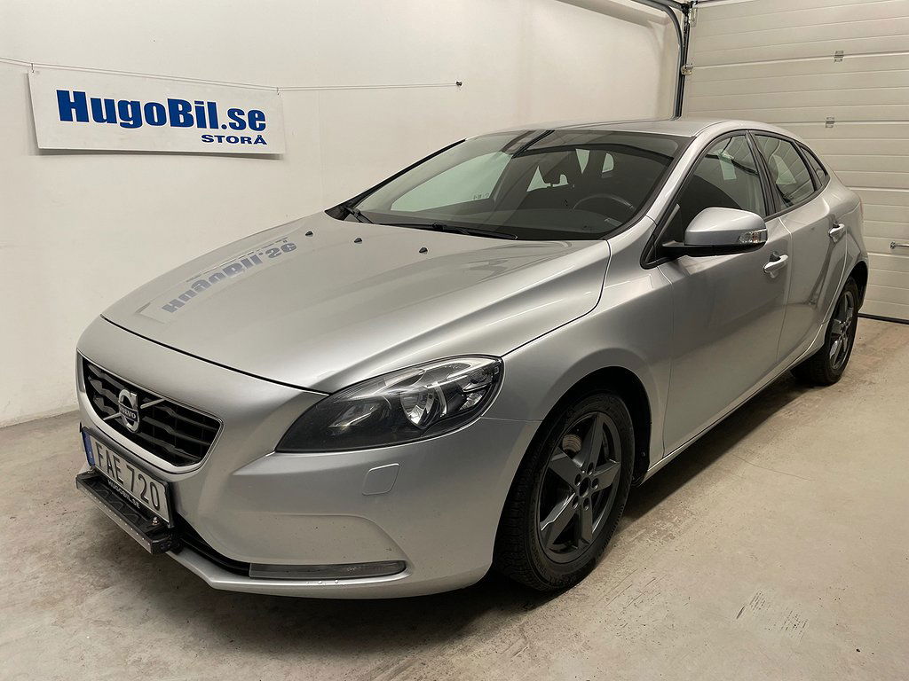 Volvo V40 2015