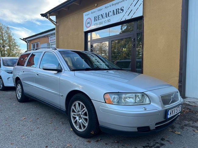 Volvo V70 2005