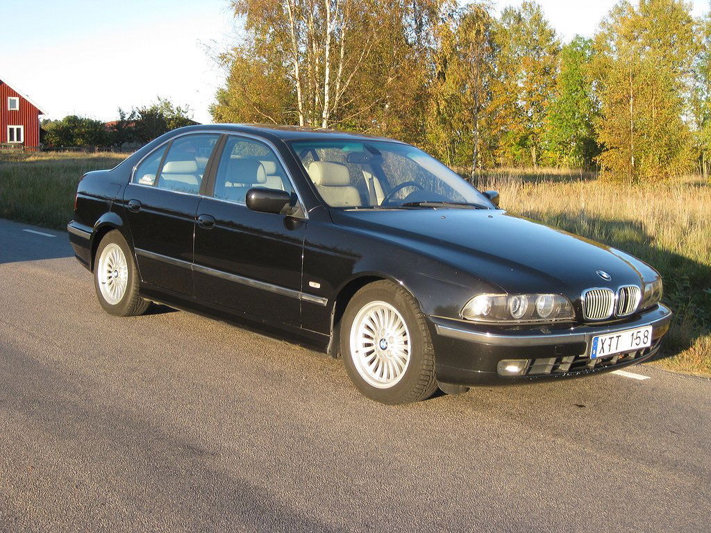 BMW 5 Series 540 1999