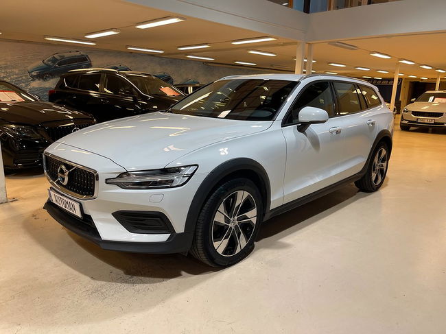 Volvo V60 2020