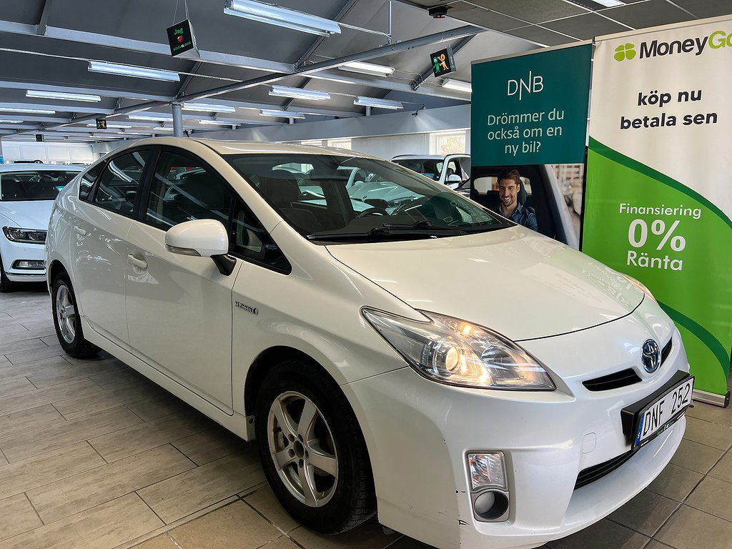 Toyota Prius 2011