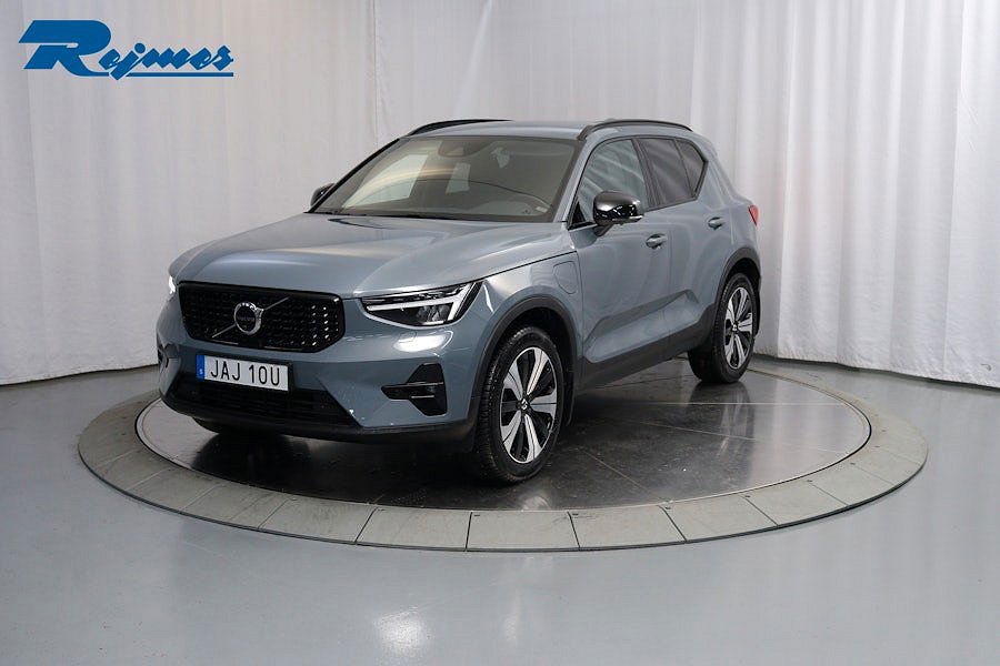 Volvo XC40 2023