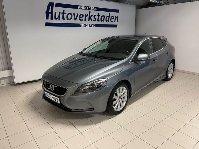 Volvo V40 2015