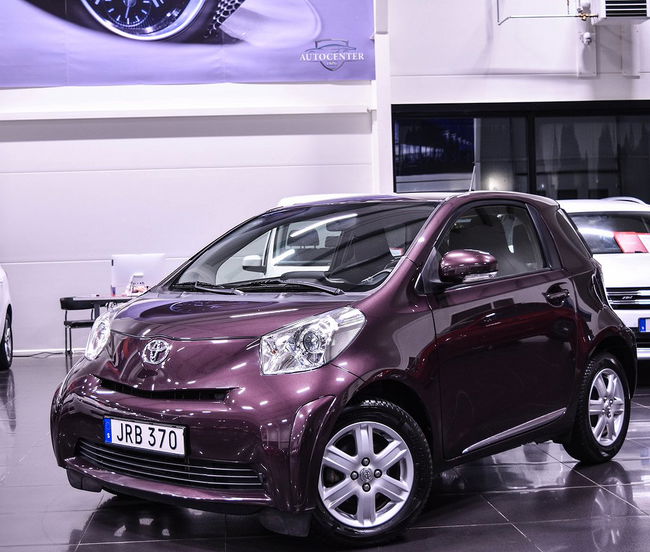 Toyota iQ 2009