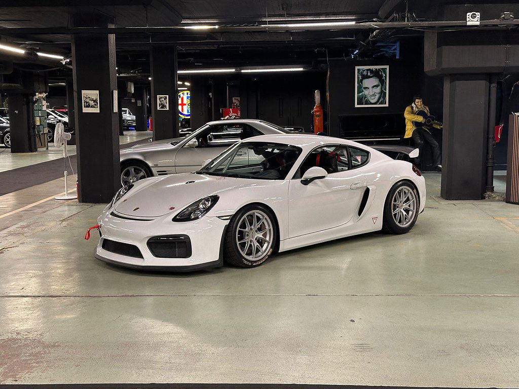 Porsche Cayman 2016