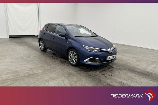 Toyota Auris 2015