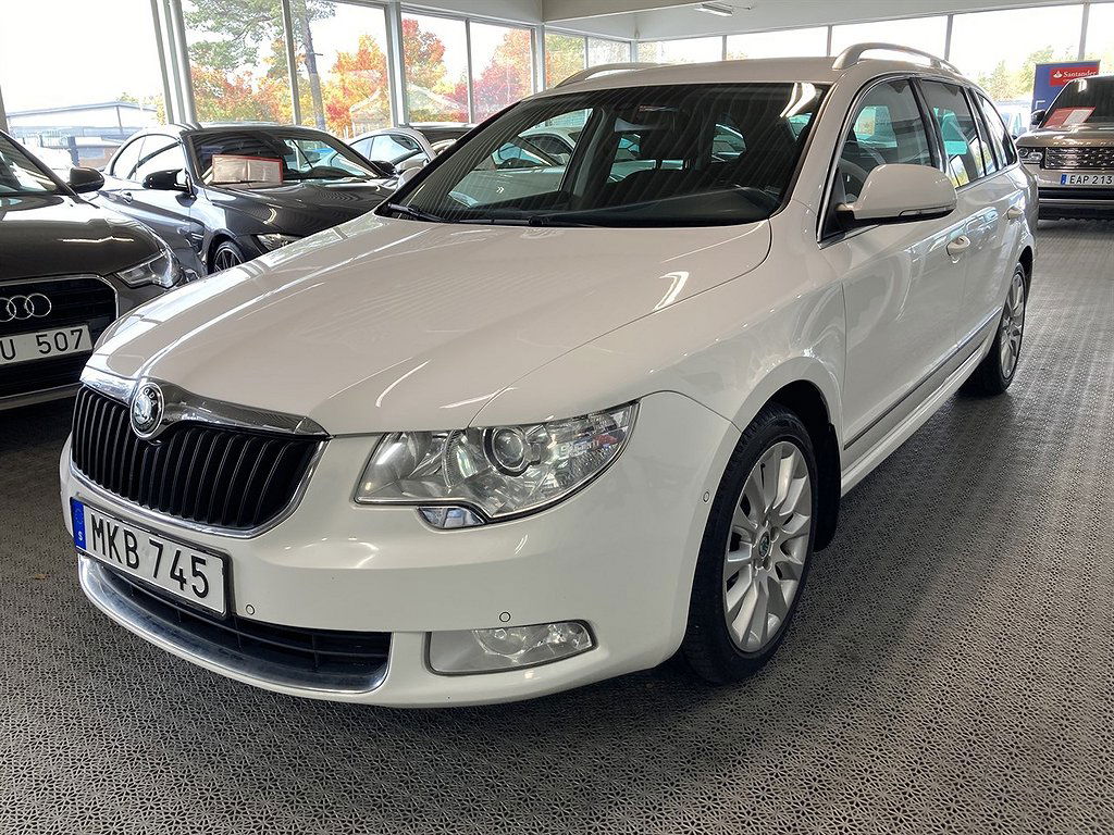 Skoda Superb 2012