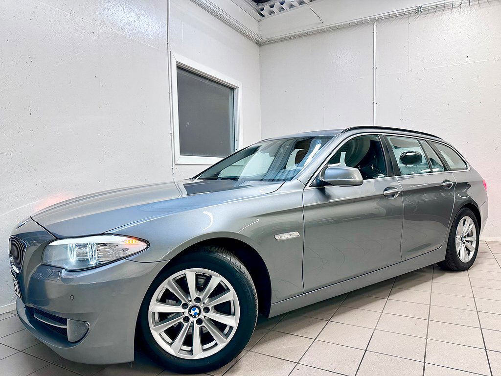 BMW 5 Series 520 2011