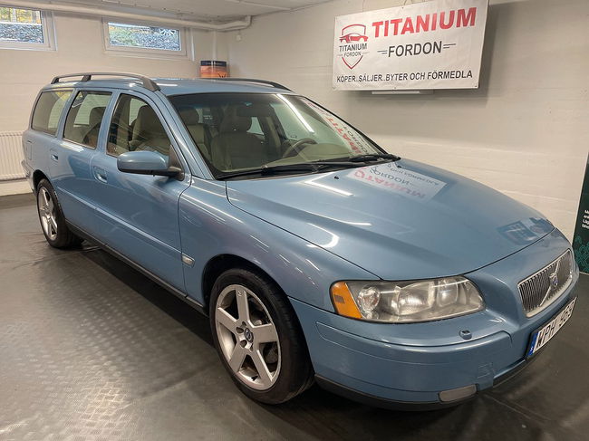 Volvo V70 2005