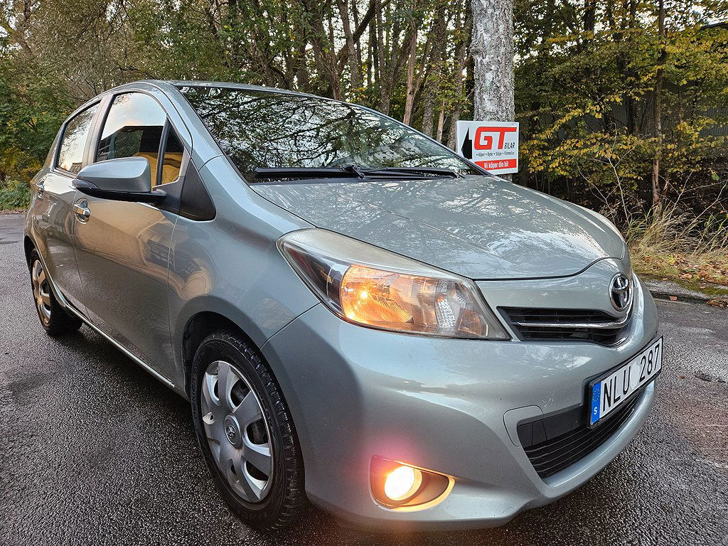 Toyota Yaris 2011