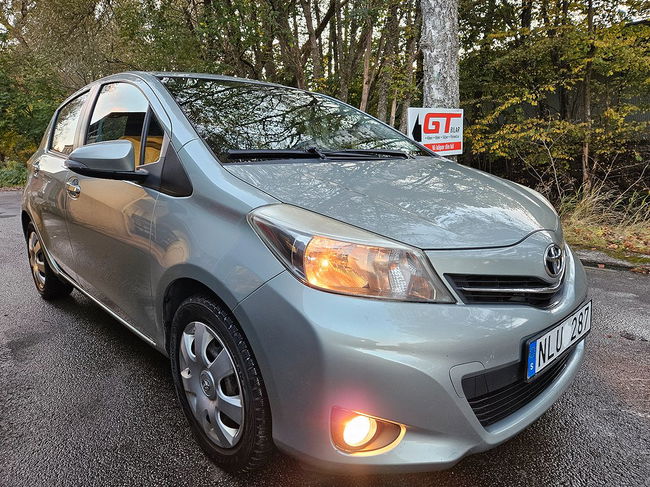 Toyota Yaris 2011