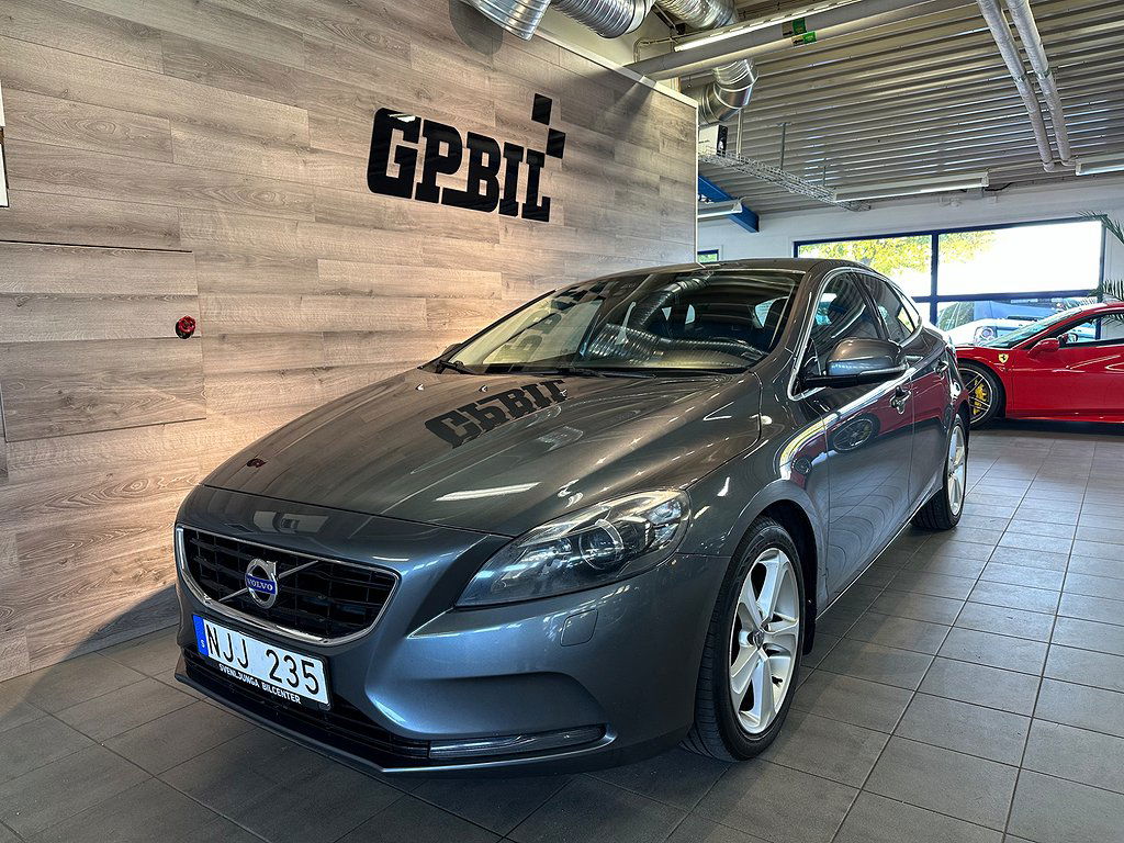 Volvo V40 2013