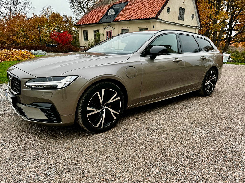 Volvo V90 2020