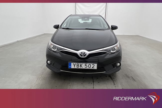 Toyota Auris 2015