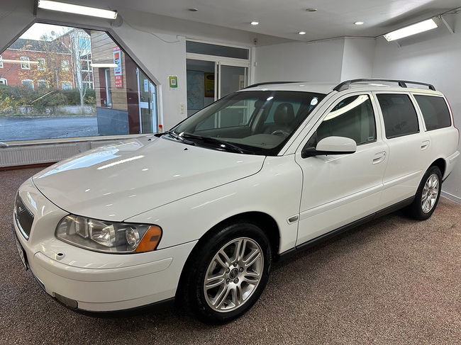 Volvo V70 2005