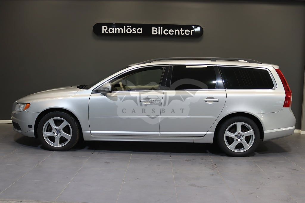 Volvo V70 2011