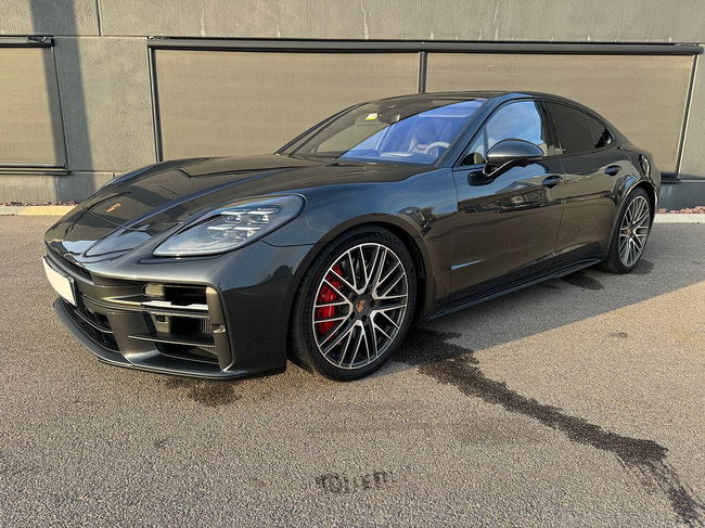 Porsche Panamera 2024