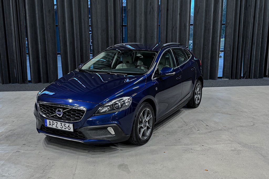 Volvo V40 2015