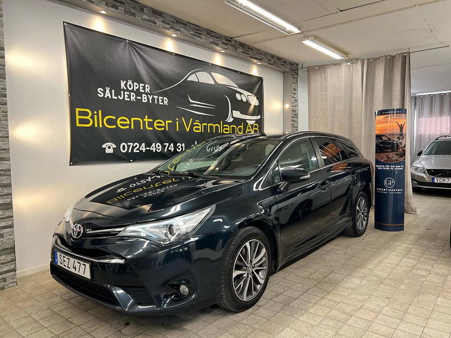 Toyota Avensis 2015