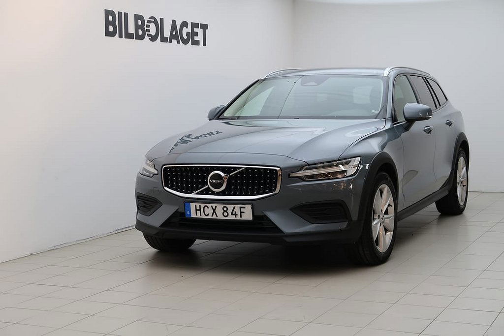 Volvo V60 2023