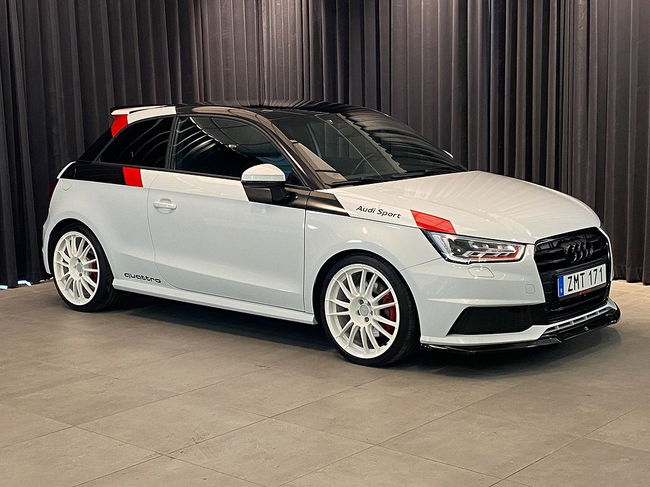 Audi S1 2015