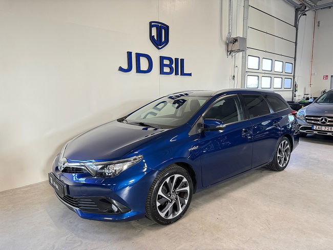 Toyota Auris 2016