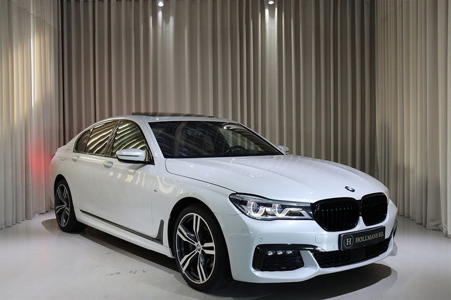 BMW 7 Series 740 2016