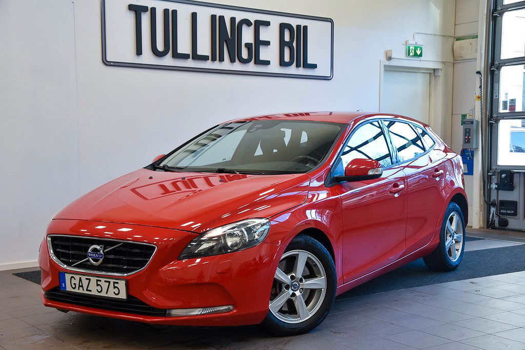 Volvo V40 2015