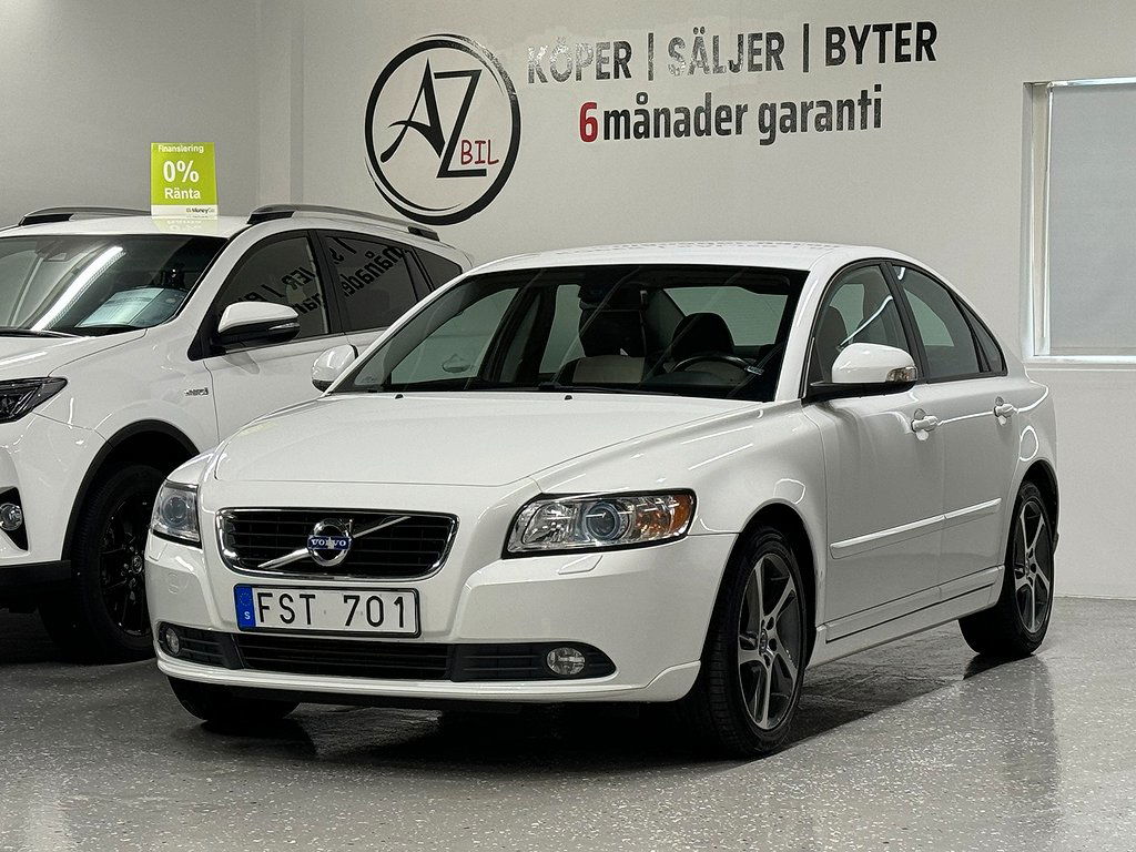 Volvo S40 2011