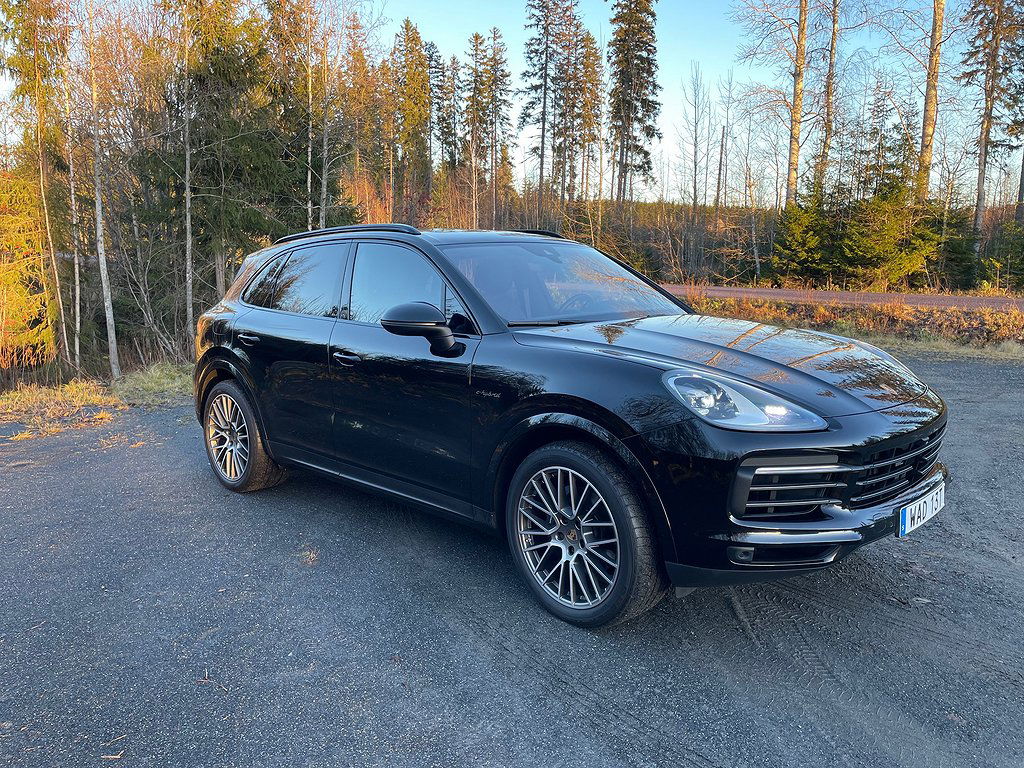 Porsche Cayenne 2022