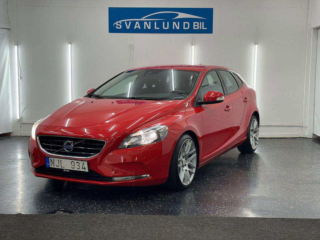 Volvo V40 2013