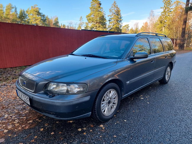 Volvo V70 2003