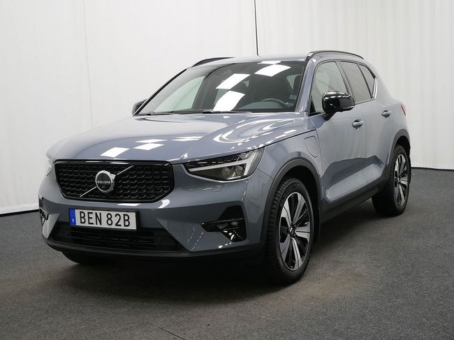 Volvo XC40 2023