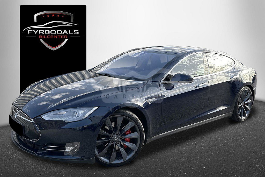 Tesla Model S 2015