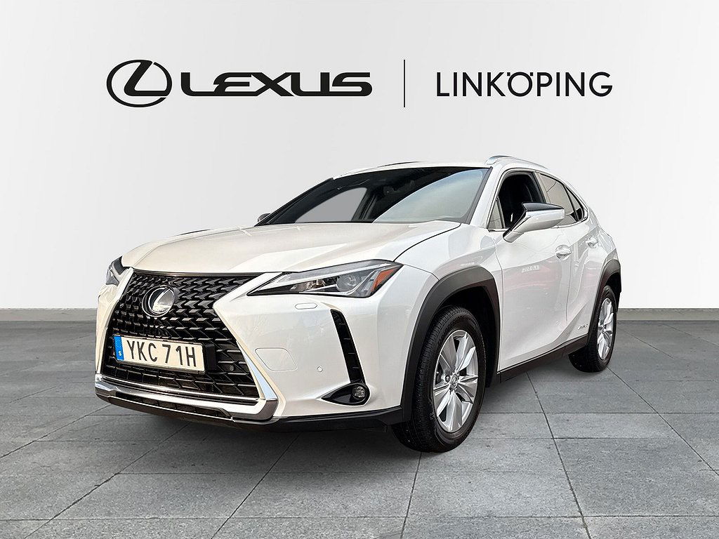 Lexus UX 2021