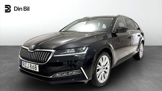 Skoda Superb 2021