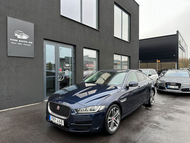 Jaguar XE 2017