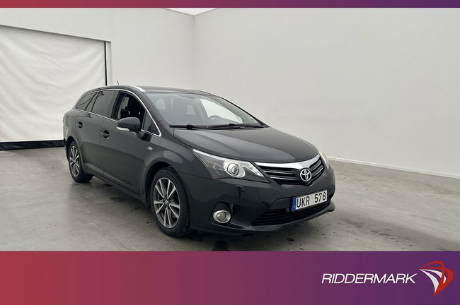 Toyota Avensis 2012