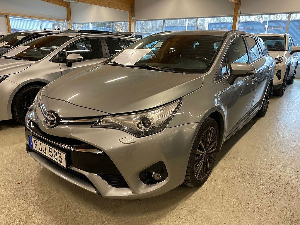 Toyota Avensis 2017