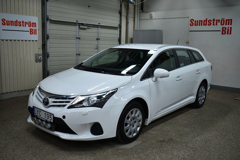 Toyota Avensis 2012