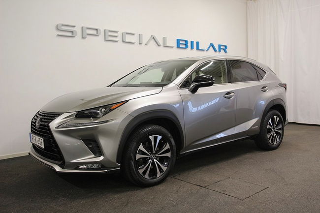 Lexus NX 2020