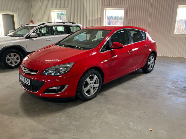 Opel Astra 2014