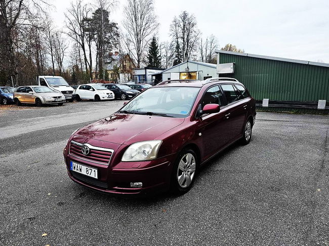 Toyota Avensis 2004