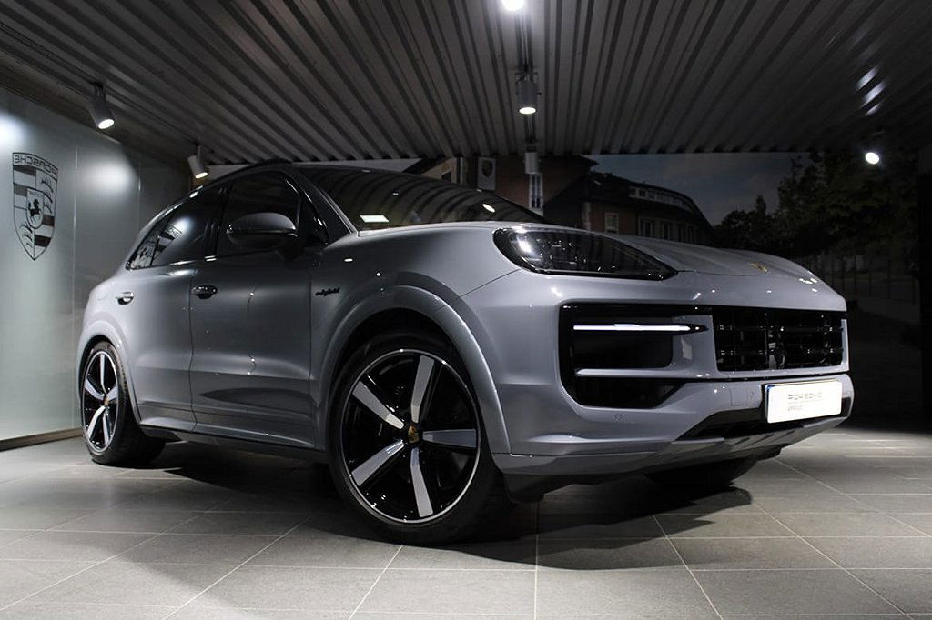 Porsche Cayenne 2023