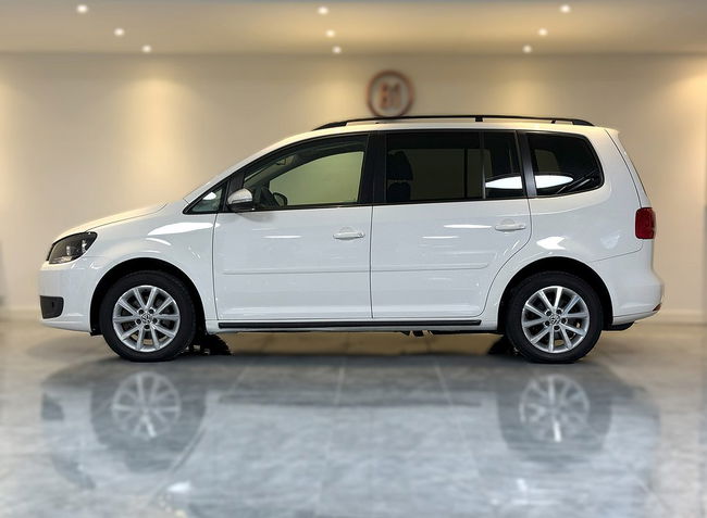 Volkswagen Touran 2011