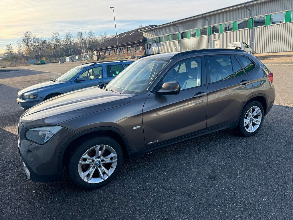 BMW X1 2011