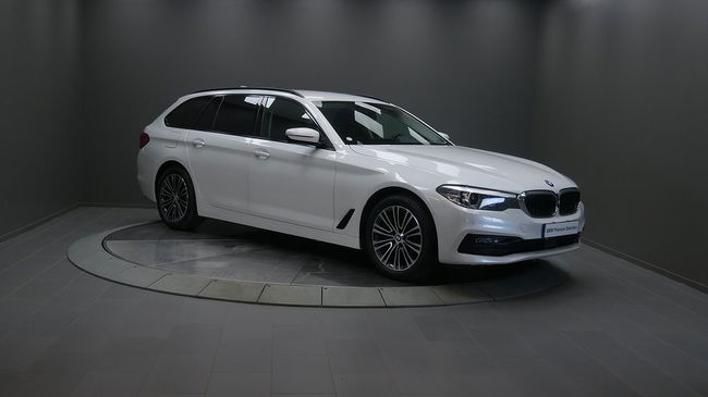 BMW 5 Series 520 2019